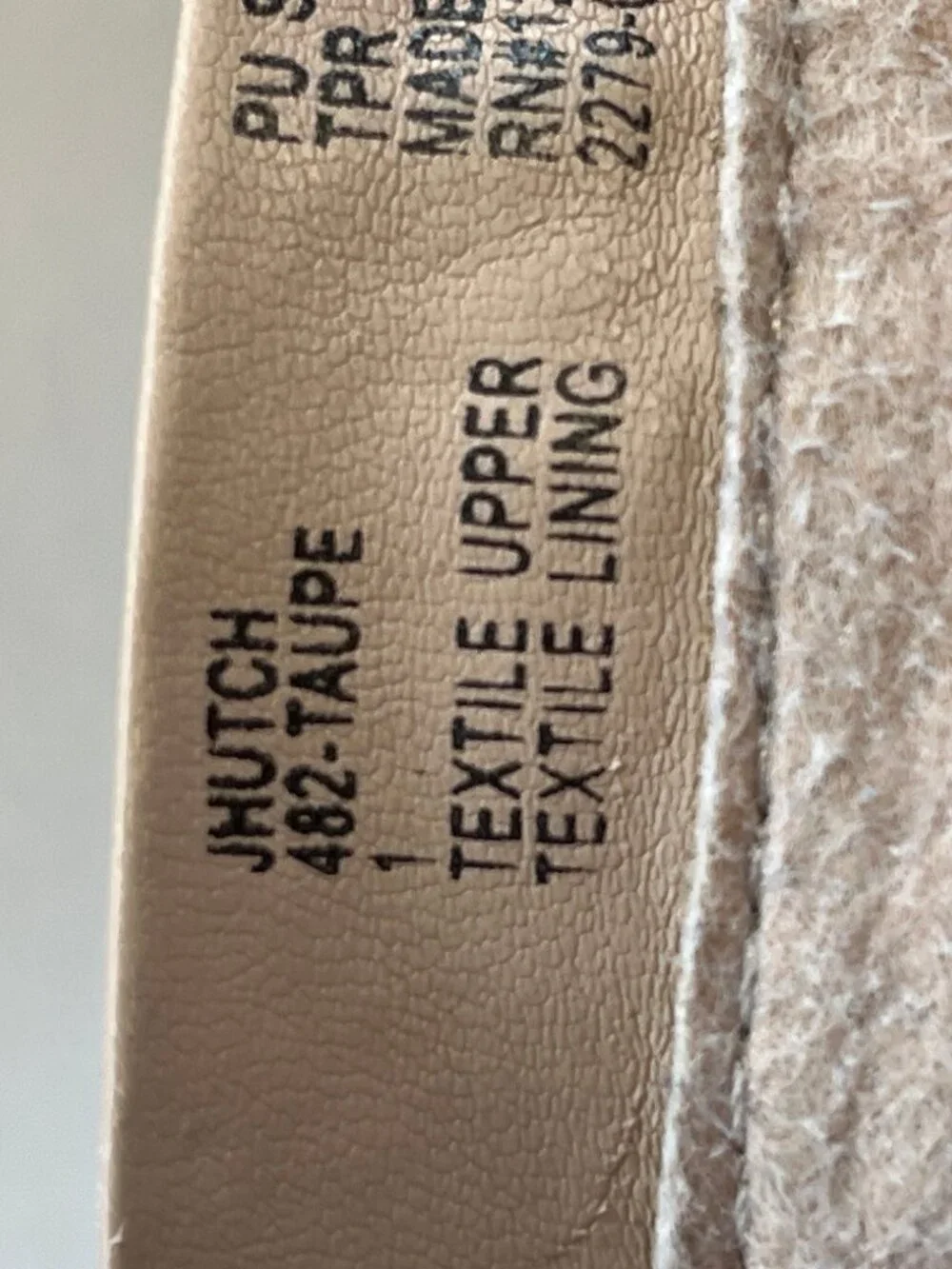 Steve Madden JHutch Taupe Lug Sole Chelsea Boots Girls Size 1